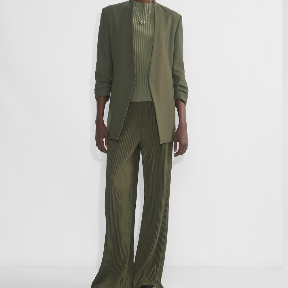 Aritzia Green Blazer Structured Open Front